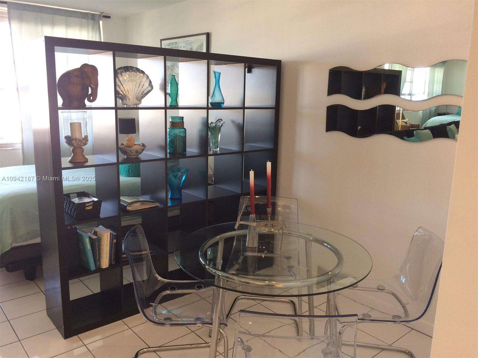 Decoplage at 100 Lincoln Rd, Miami Beach, FL 33139 - For Rent photo 10