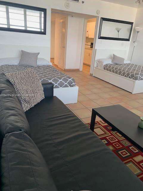 Decoplage at 100 Lincoln Rd, Miami Beach, FL 33139 - For Rent photo 5