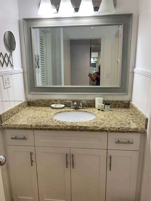 Decoplage at 100 Lincoln Rd, Miami Beach, FL 33139 - For Rent photo 7