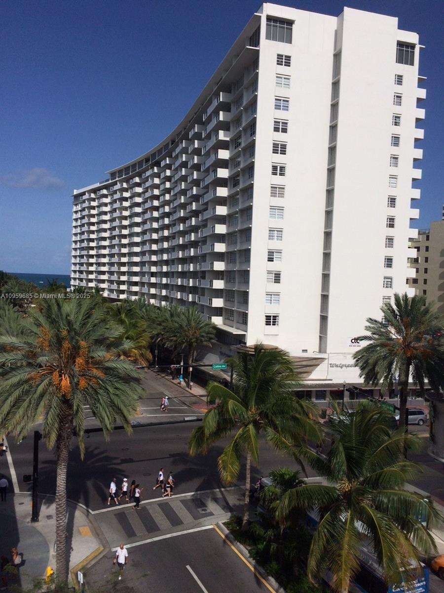 Decoplage at 100 Lincoln Rd, Miami Beach, FL 33139 - For Rent photo 49