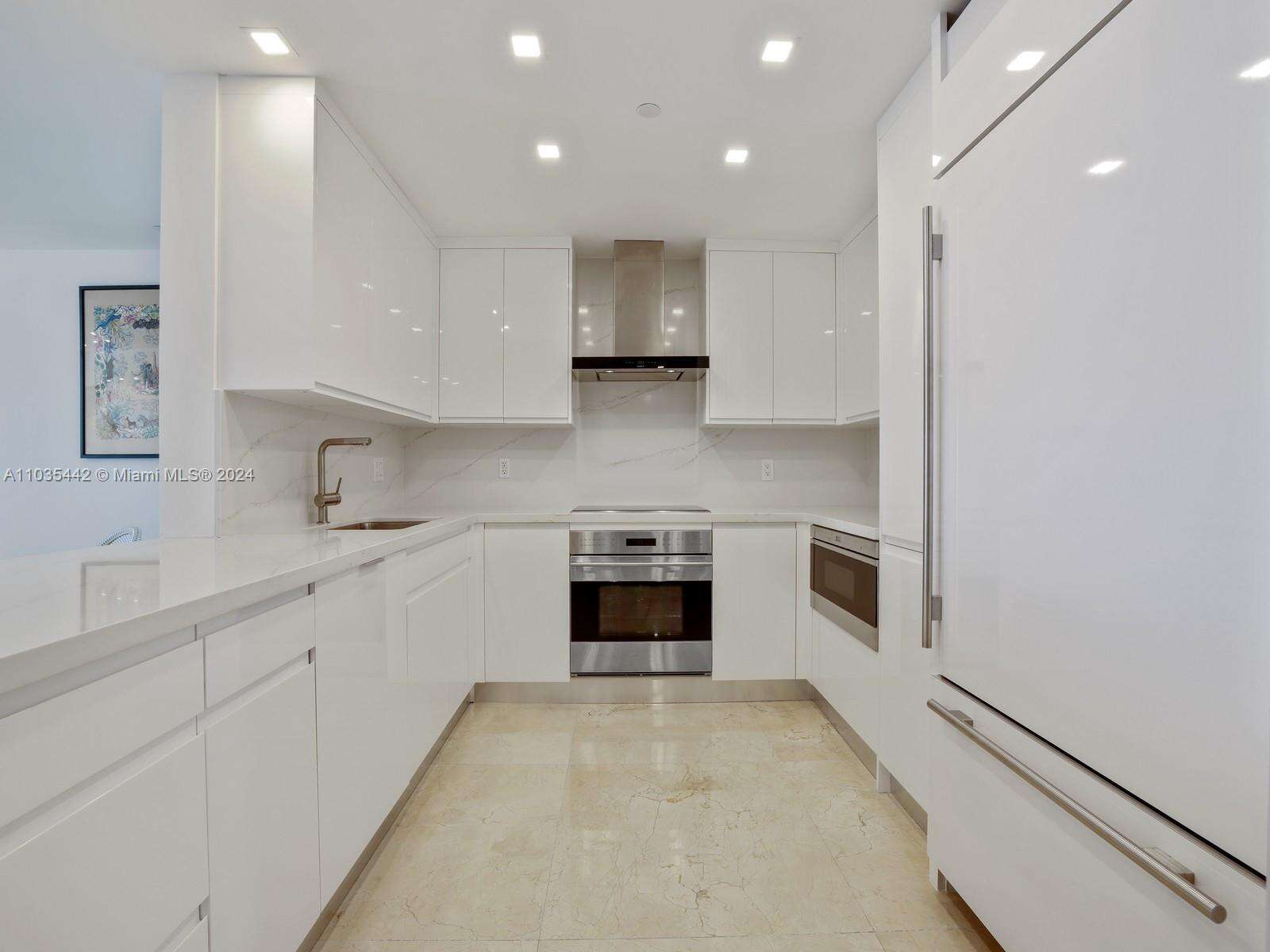Seaside Village at 19223 Fisher Island Dr, Miami Beach, FL 33109 - For Rent photo 18