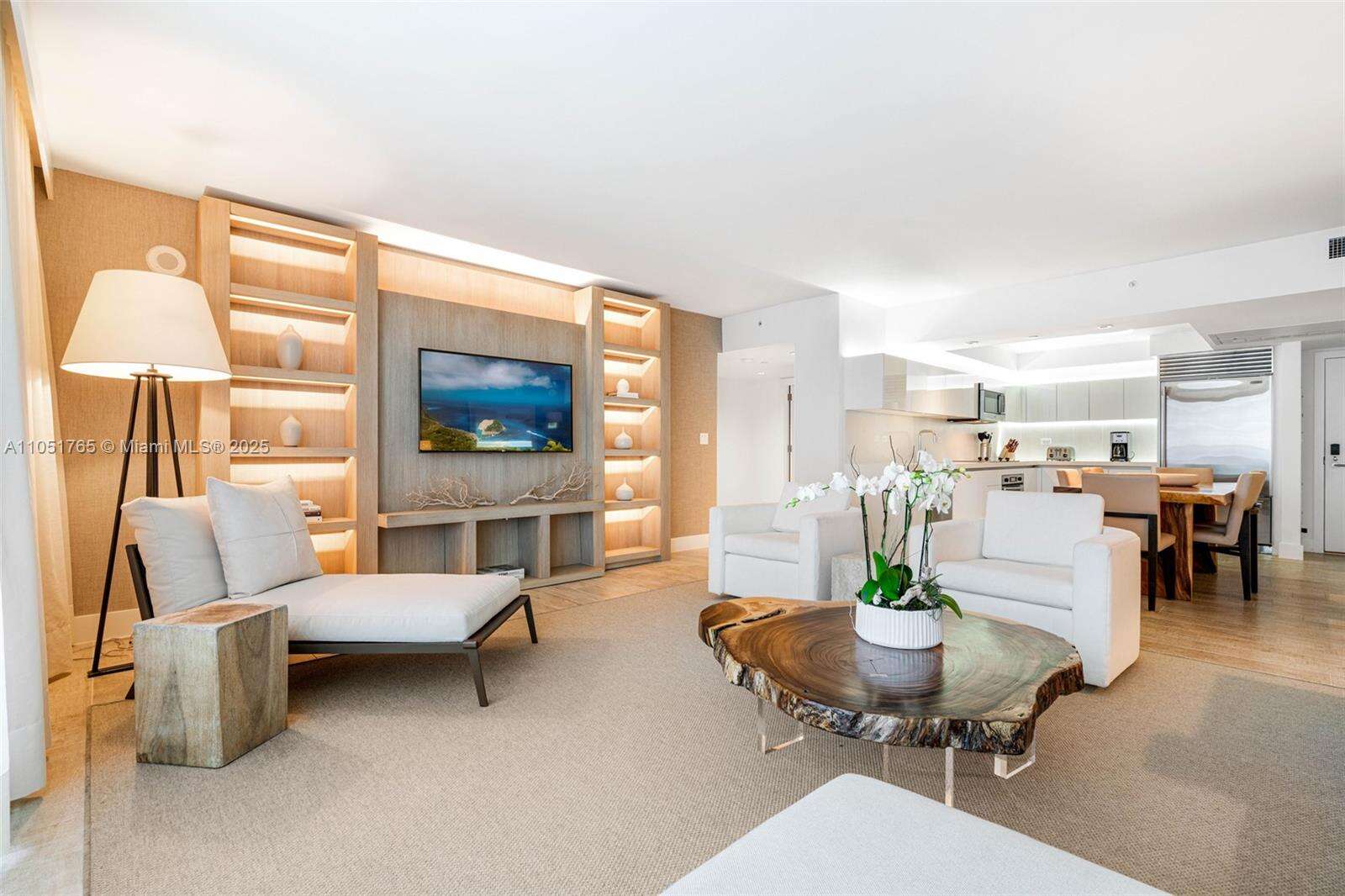 1 Hotel & Homes at 102 24 St, Miami Beach, FL 33139 - For Rent photo 11