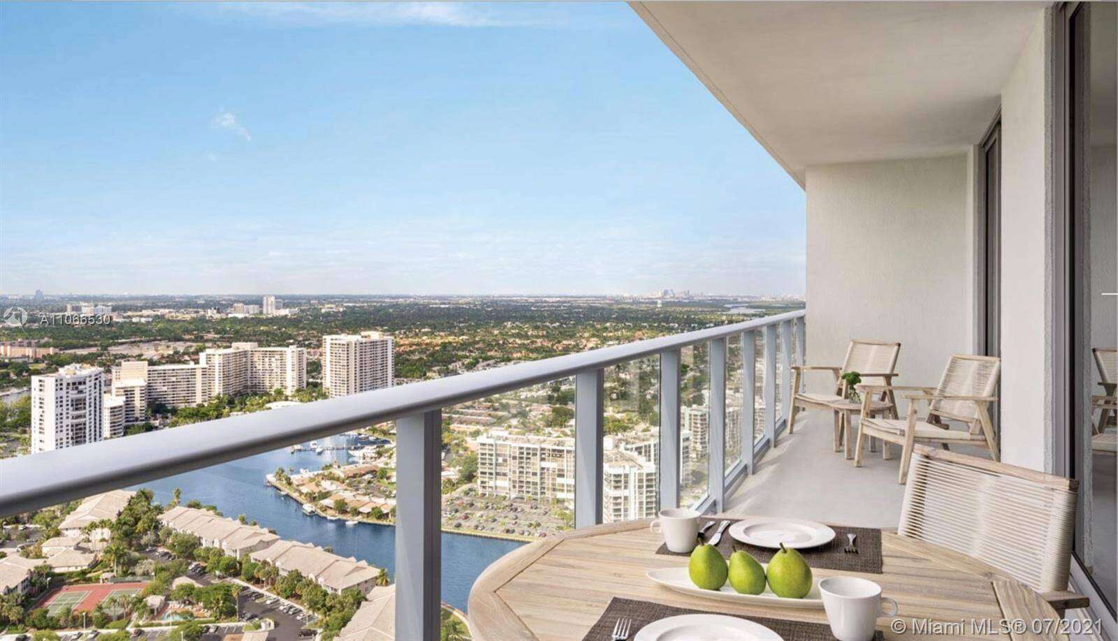 Hyde Beach House at 4010 Ocean Dr, Hollywood, FL 33019 - For Rent photo 17