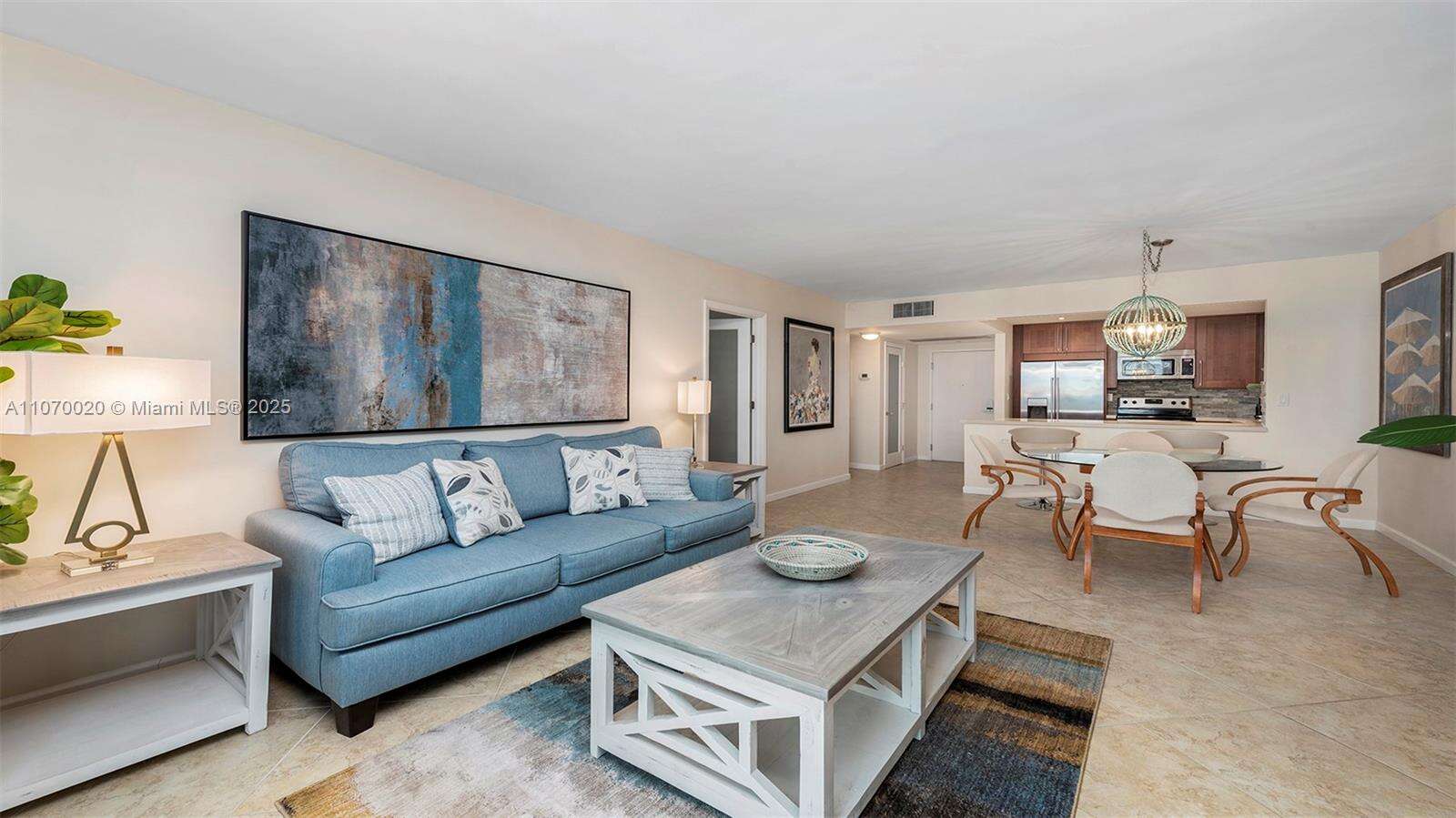 Roney Palace at 2301 Collins Ave, Miami Beach, FL 33139 - For Rent photo 1