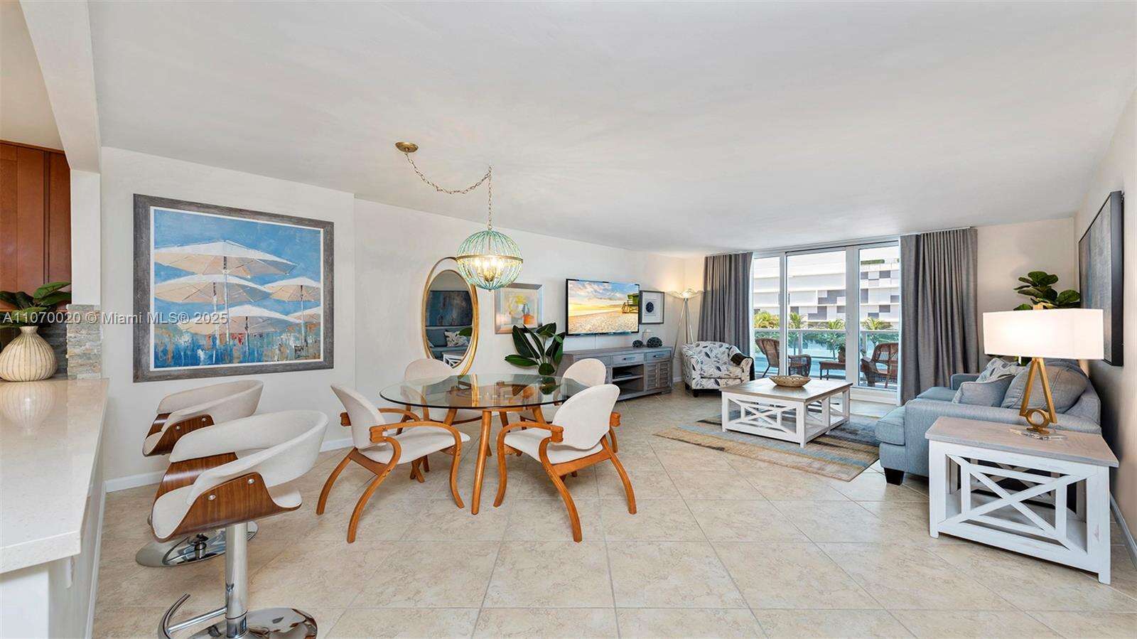 Roney Palace at 2301 Collins Ave, Miami Beach, FL 33139 - For Rent photo 8