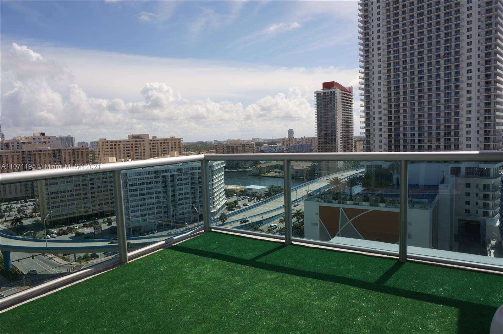 Sian Ocean Residences at 4001 Ocean Dr, Hollywood, FL 33019 - For Rent photo 11