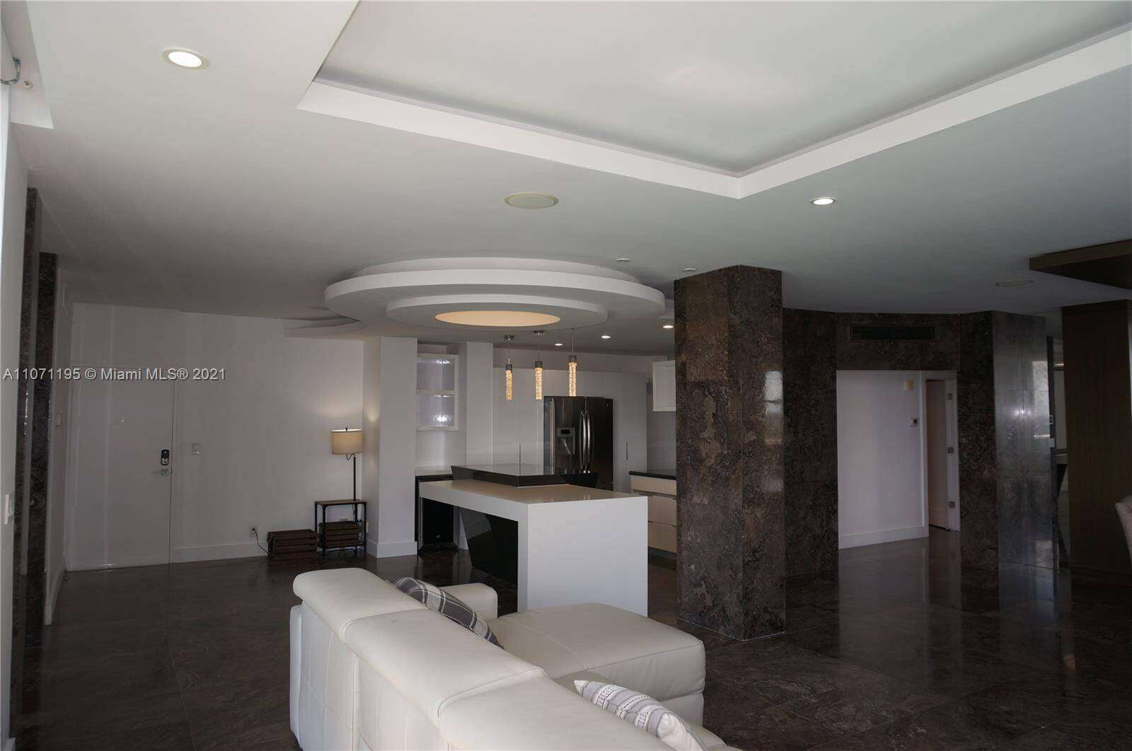 Sian Ocean Residences at 4001 Ocean Dr, Hollywood, FL 33019 - For Rent photo 3
