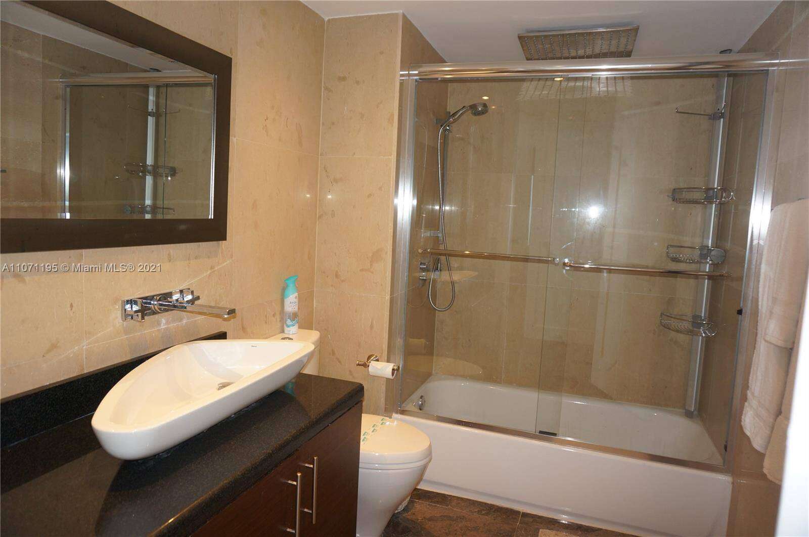 Sian Ocean Residences at 4001 Ocean Dr, Hollywood, FL 33019 - For Rent photo 30