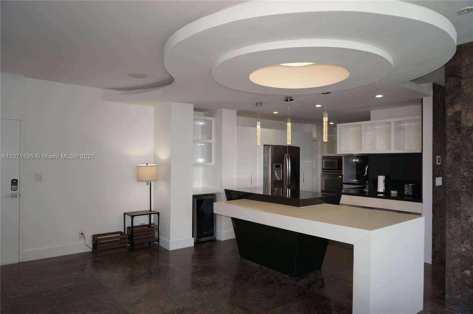 Sian Ocean Residences at 4001 Ocean Dr, Hollywood, FL 33019 - For Rent photo 4