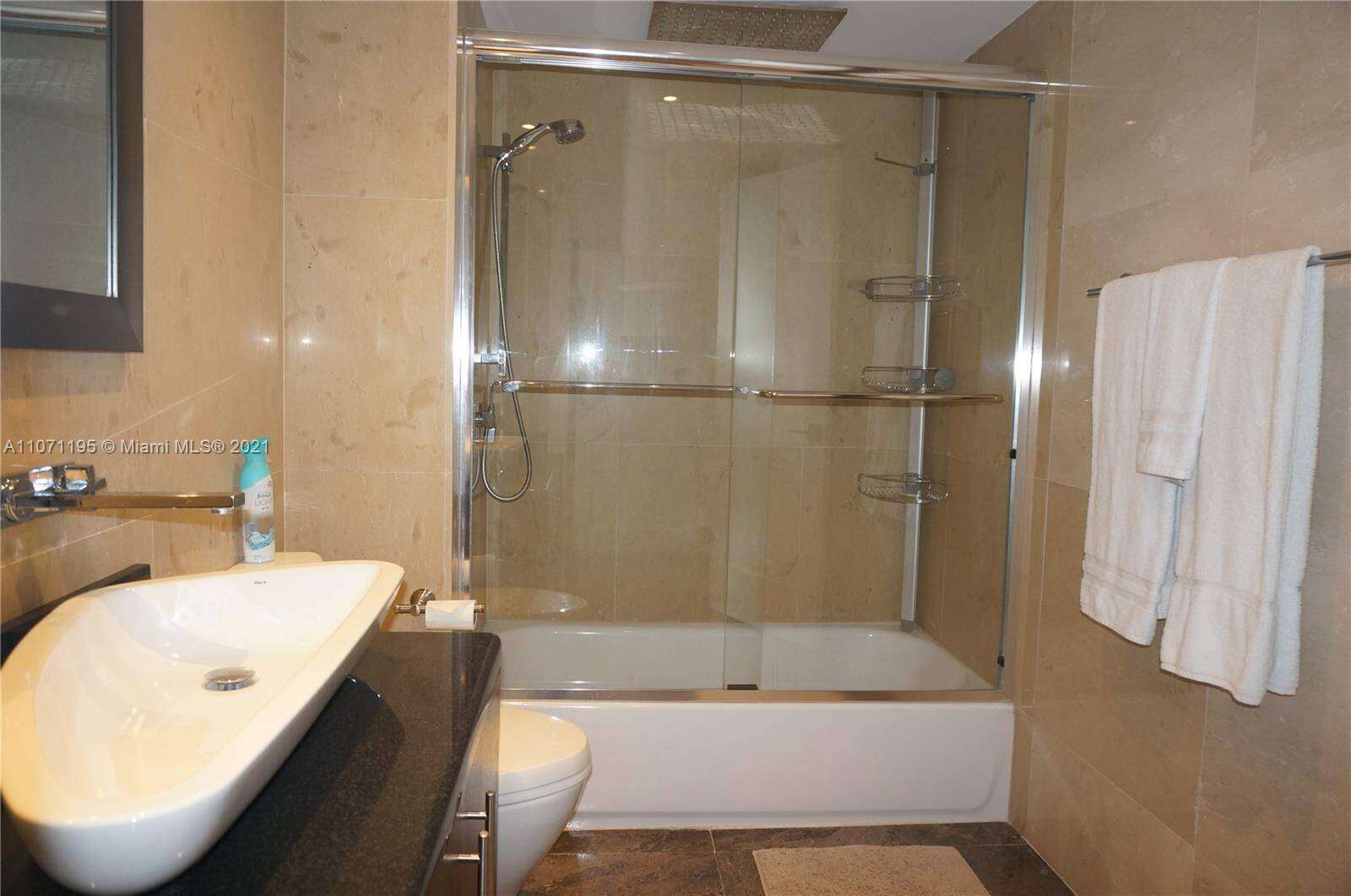 Sian Ocean Residences at 4001 Ocean Dr, Hollywood, FL 33019 - For Rent photo 32