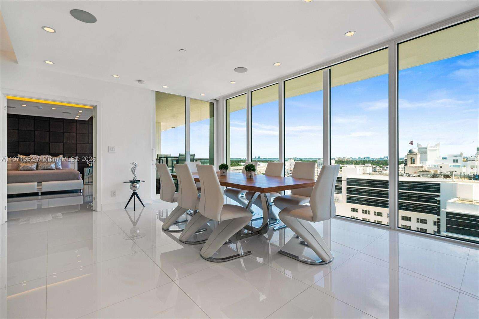 Decoplage at 100 Lincoln Rd, Miami Beach, FL 33139 - For Rent photo 12