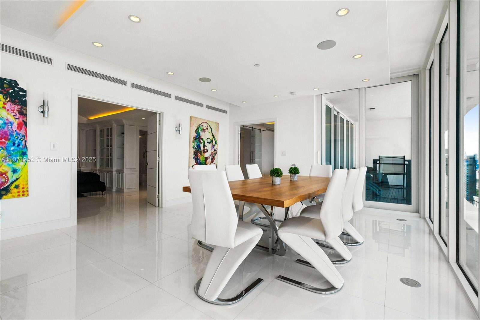 Decoplage at 100 Lincoln Rd, Miami Beach, FL 33139 - For Rent photo 13