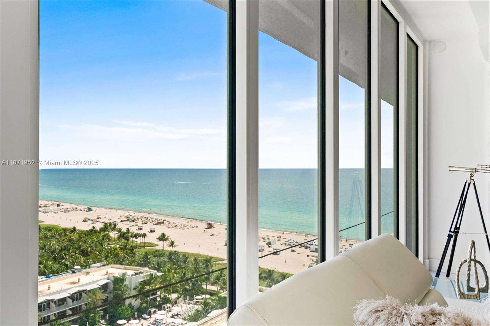 Decoplage at 100 Lincoln Rd, Miami Beach, FL 33139 - For Rent photo 24