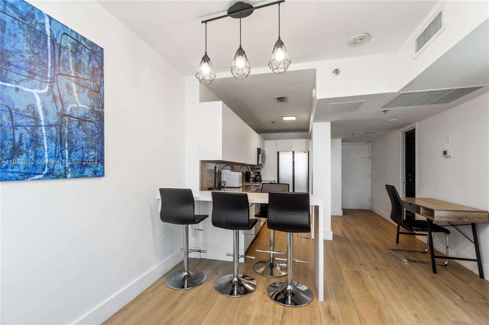 Decoplage at 100 Lincoln Rd, Miami Beach, FL 33139 - For Rent photo 6