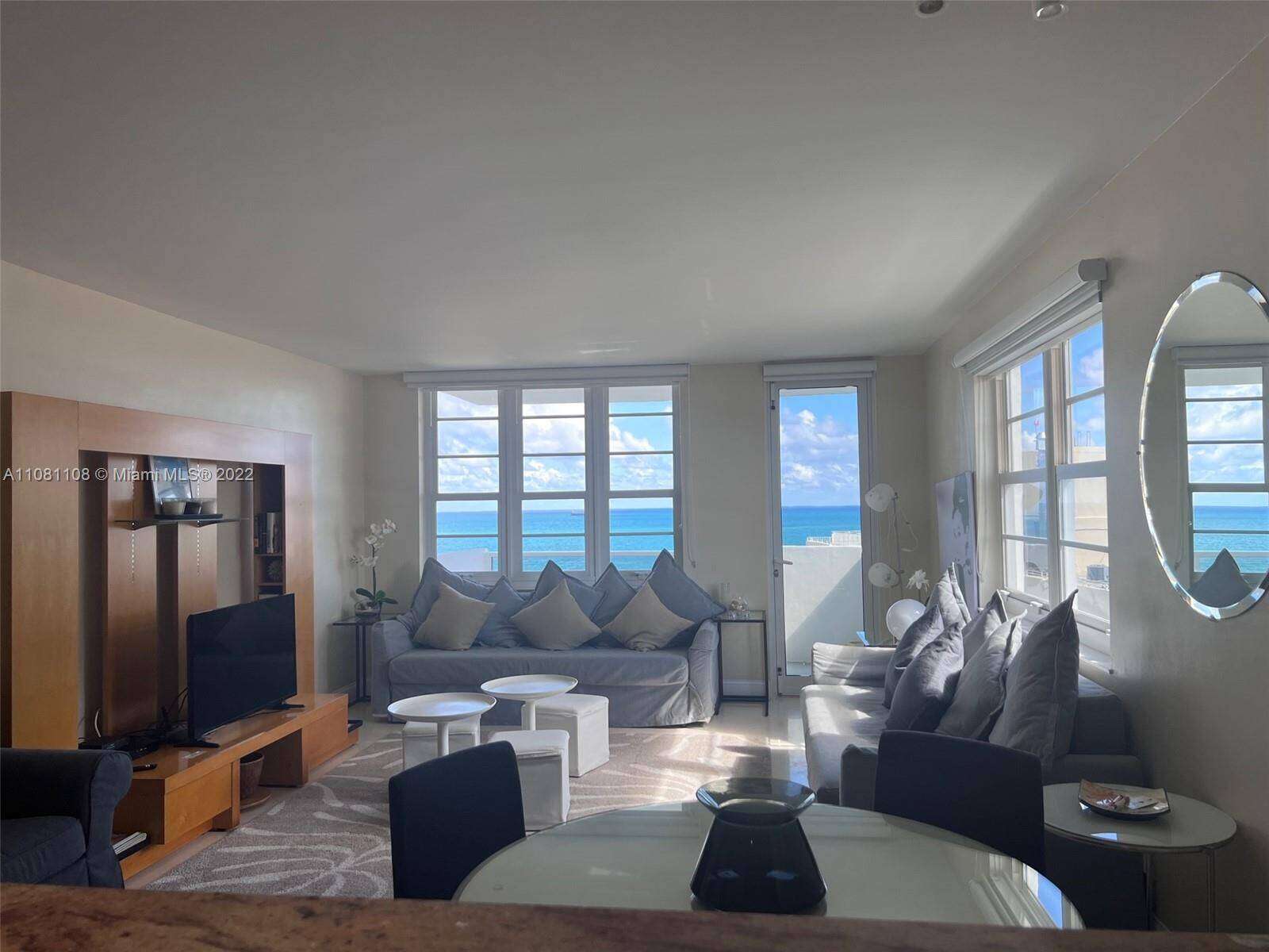 Decoplage at 100 Lincoln Rd, Miami Beach, FL 33139 - For Rent photo 3