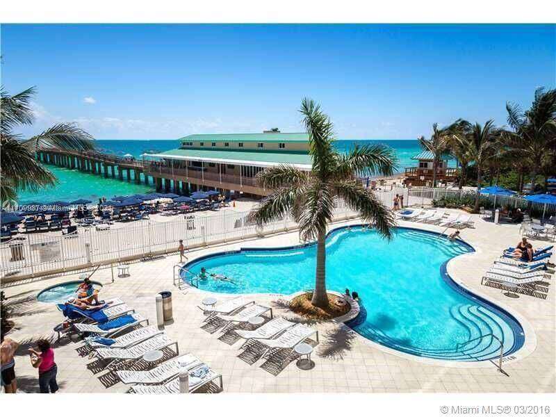 La Perla at 16699 Collins Ave, Sunny Isles Beach, FL 33160 - For Rent photo 22