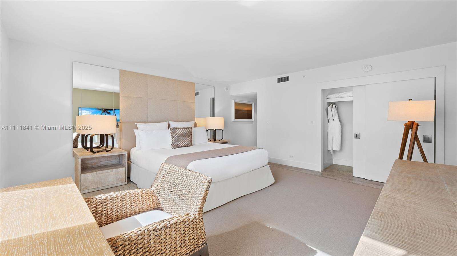 1 Hotel & Homes at 102 24 St, Miami Beach, FL 33139 - For Rent photo 12