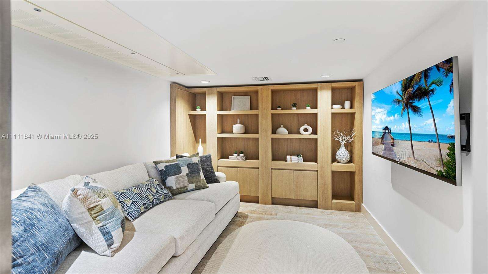 1 Hotel & Homes at 102 24 St, Miami Beach, FL 33139 - For Rent photo 18