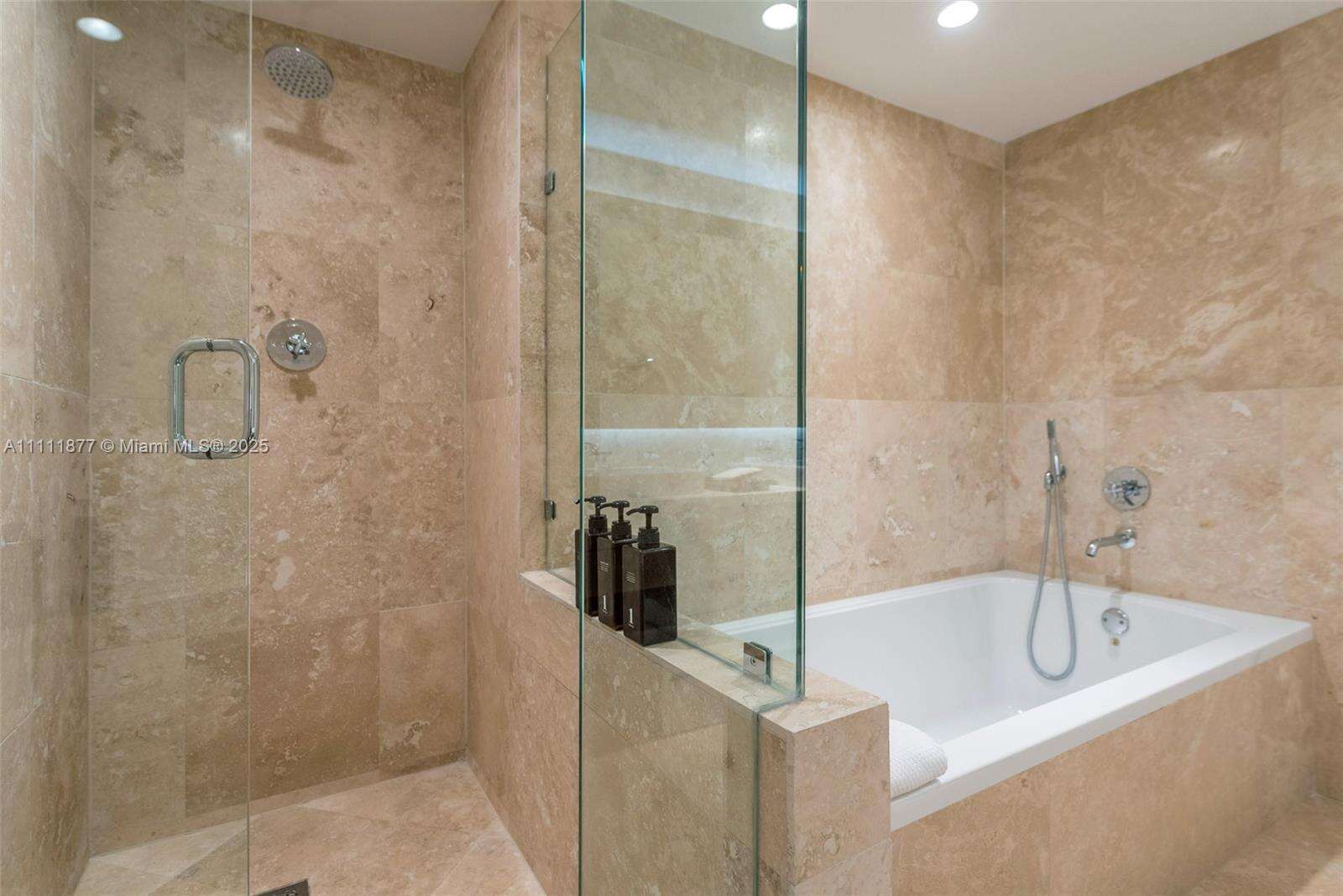 1 Hotel & Homes at 102 24 St, Miami Beach, FL 33139 - For Rent photo 5
