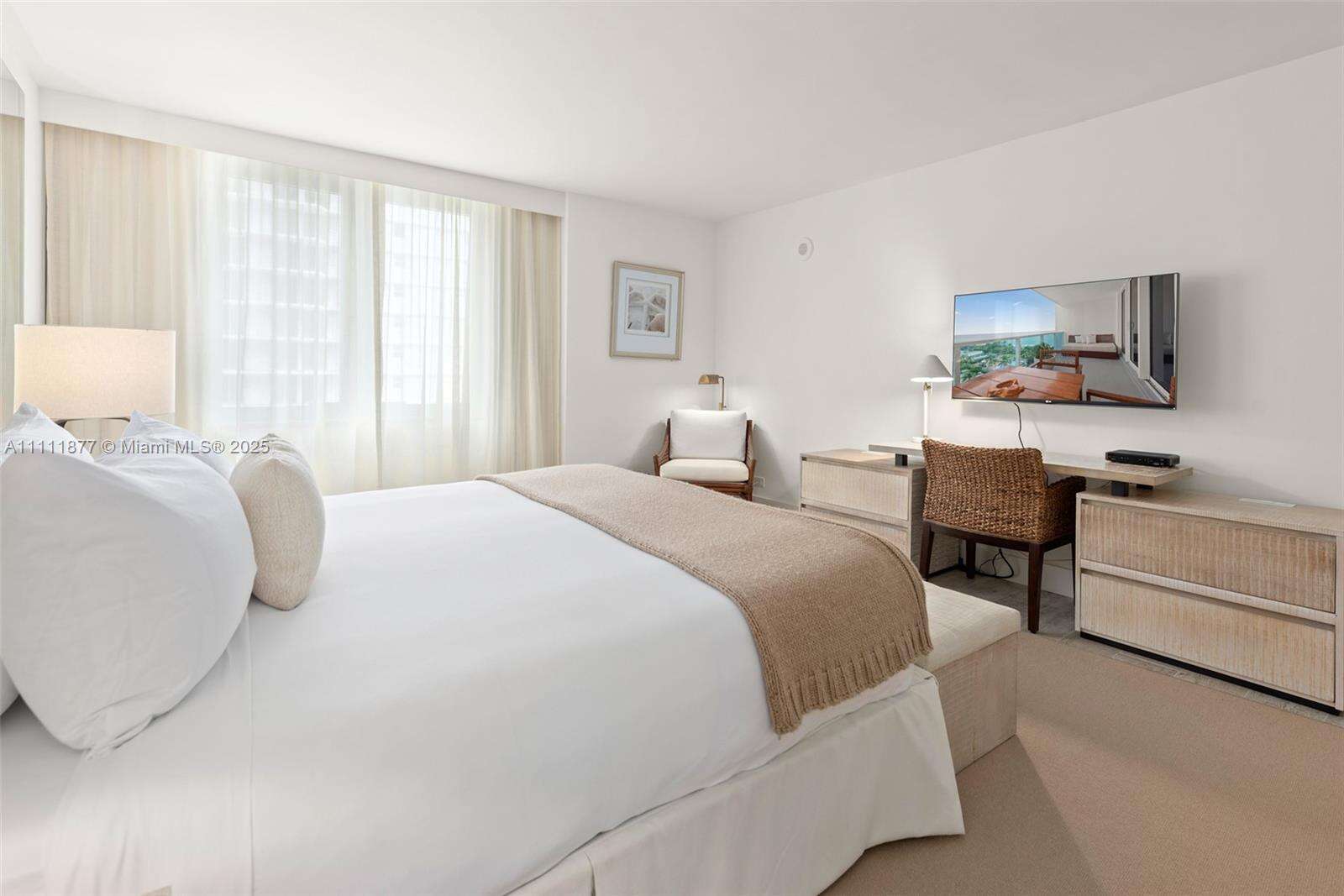1 Hotel & Homes at 102 24 St, Miami Beach, FL 33139 - For Rent photo 7