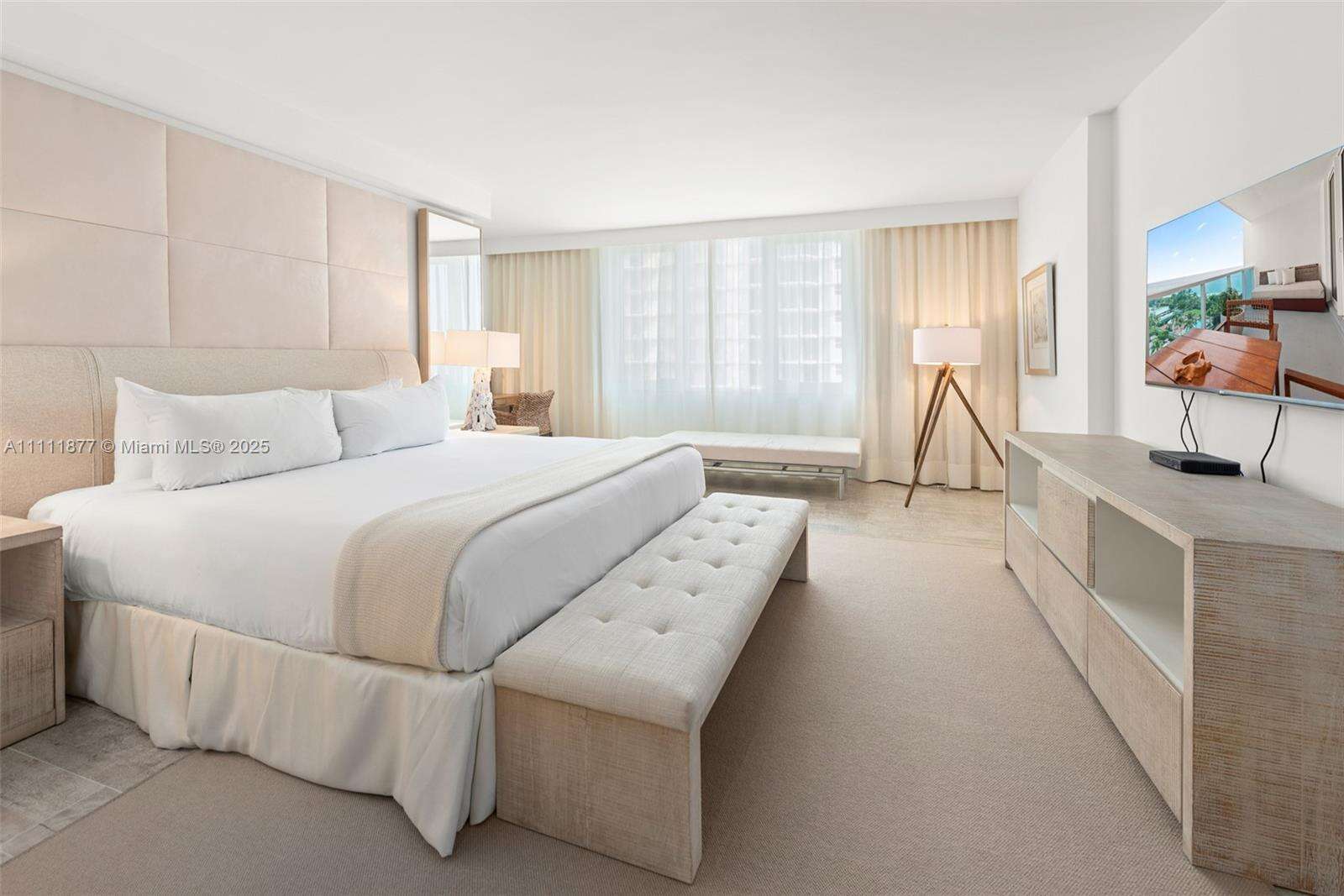 1 Hotel & Homes at 102 24 St, Miami Beach, FL 33139 - For Rent photo 8
