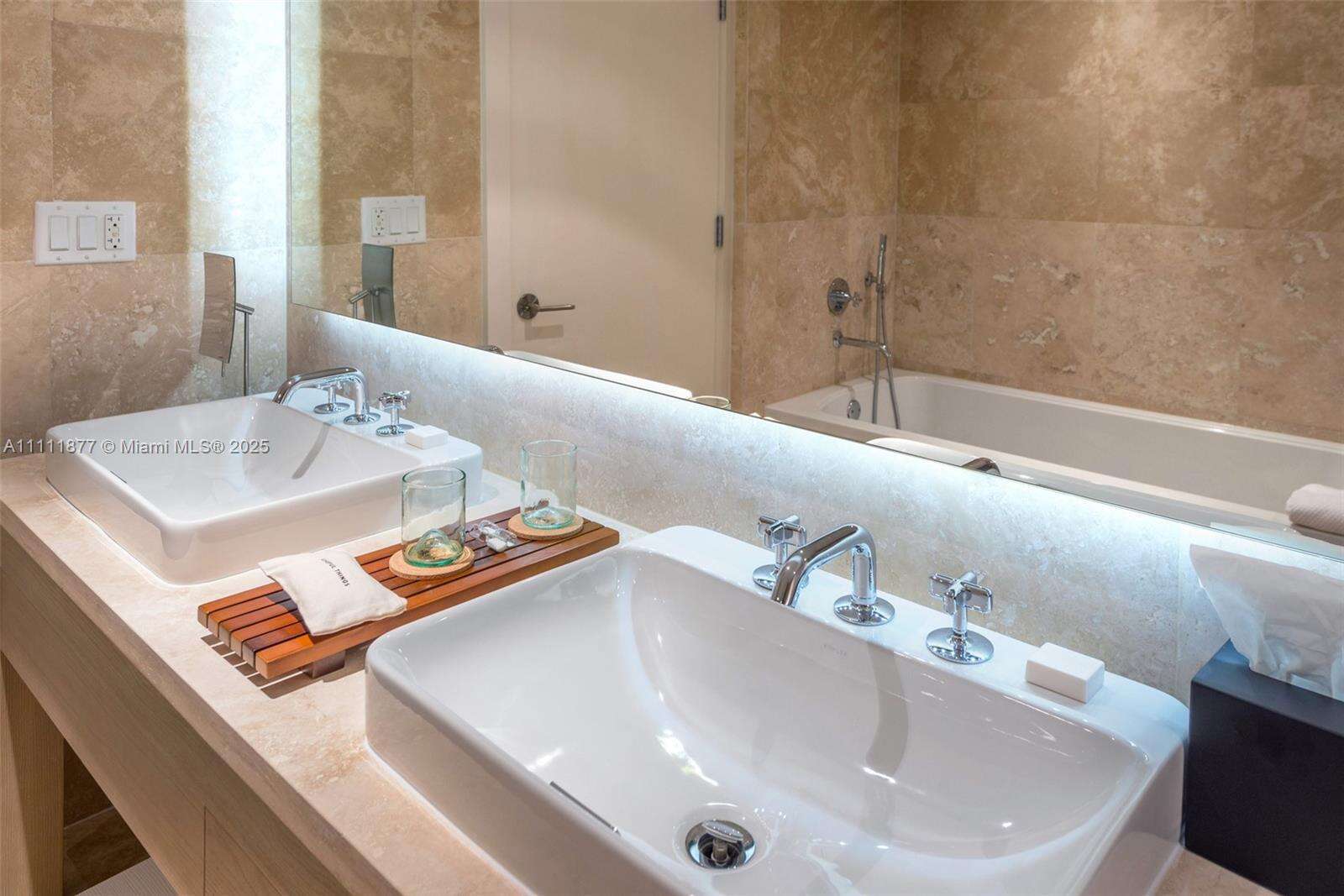 1 Hotel & Homes at 102 24 St, Miami Beach, FL 33139 - For Rent photo 10