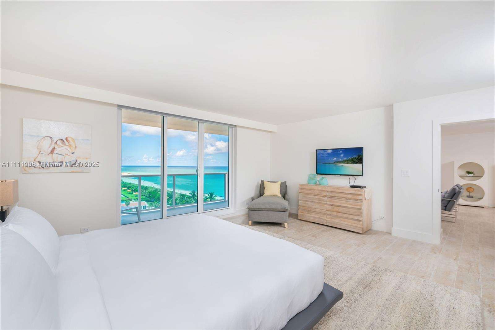 1 Hotel & Homes at 102 24 St, Miami Beach, FL 33139 - For Rent photo 14