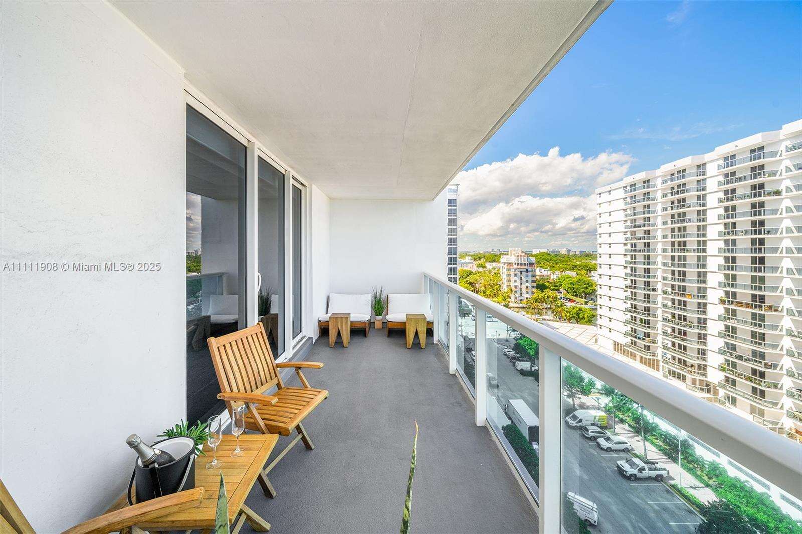 1 Hotel & Homes at 102 24 St, Miami Beach, FL 33139 - For Rent photo 26