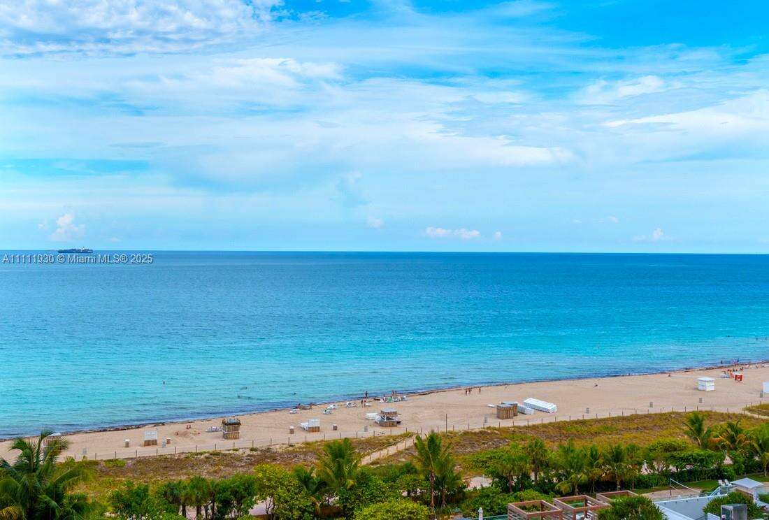 1 Hotel & Homes at 102 24 St, Miami Beach, FL 33139 - For Rent photo 3