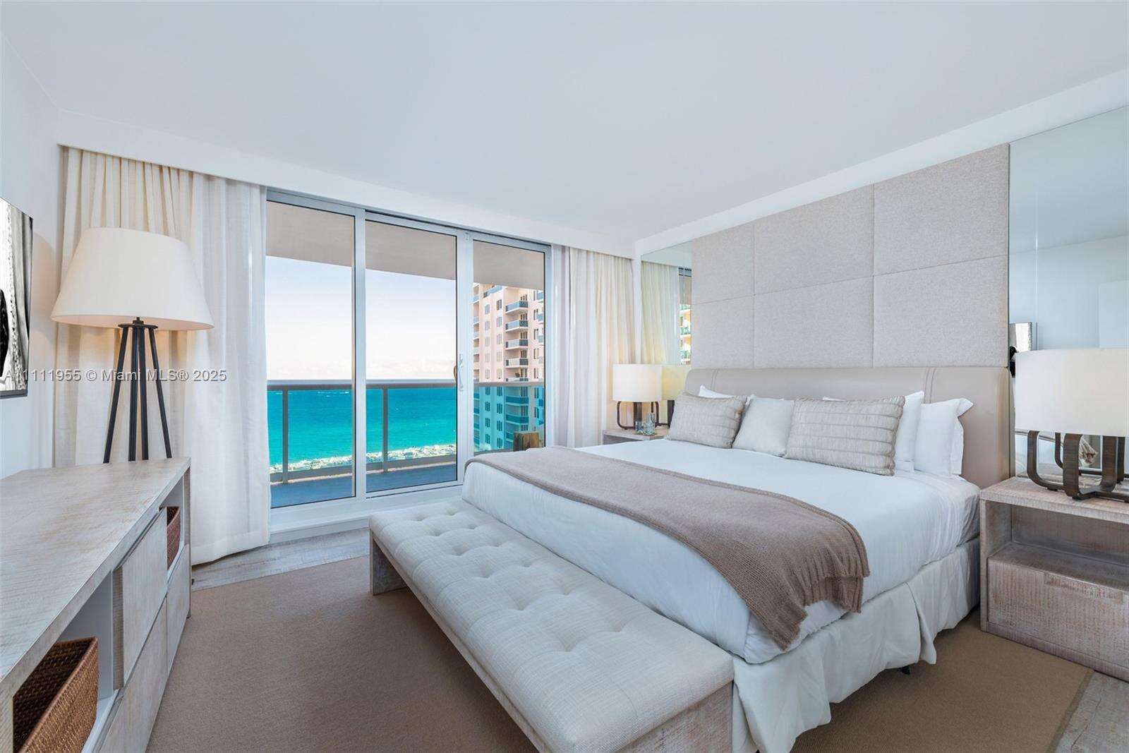 1 Hotel & Homes at 102 24 St, Miami Beach, FL 33139 - For Rent photo 4
