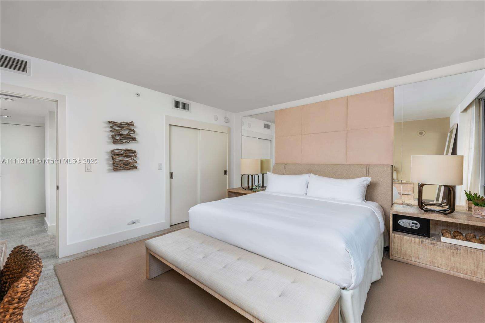 1 Hotel & Homes at 102 24 St, Miami Beach, FL 33139 - For Rent photo 11