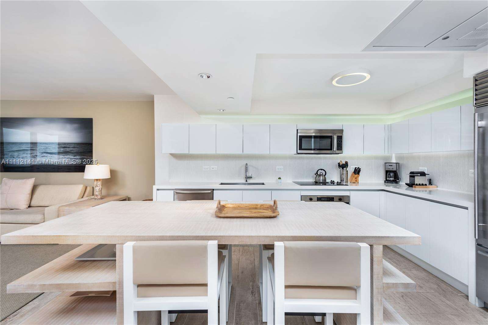 1 Hotel & Homes at 102 24 St, Miami Beach, FL 33139 - For Rent photo 13