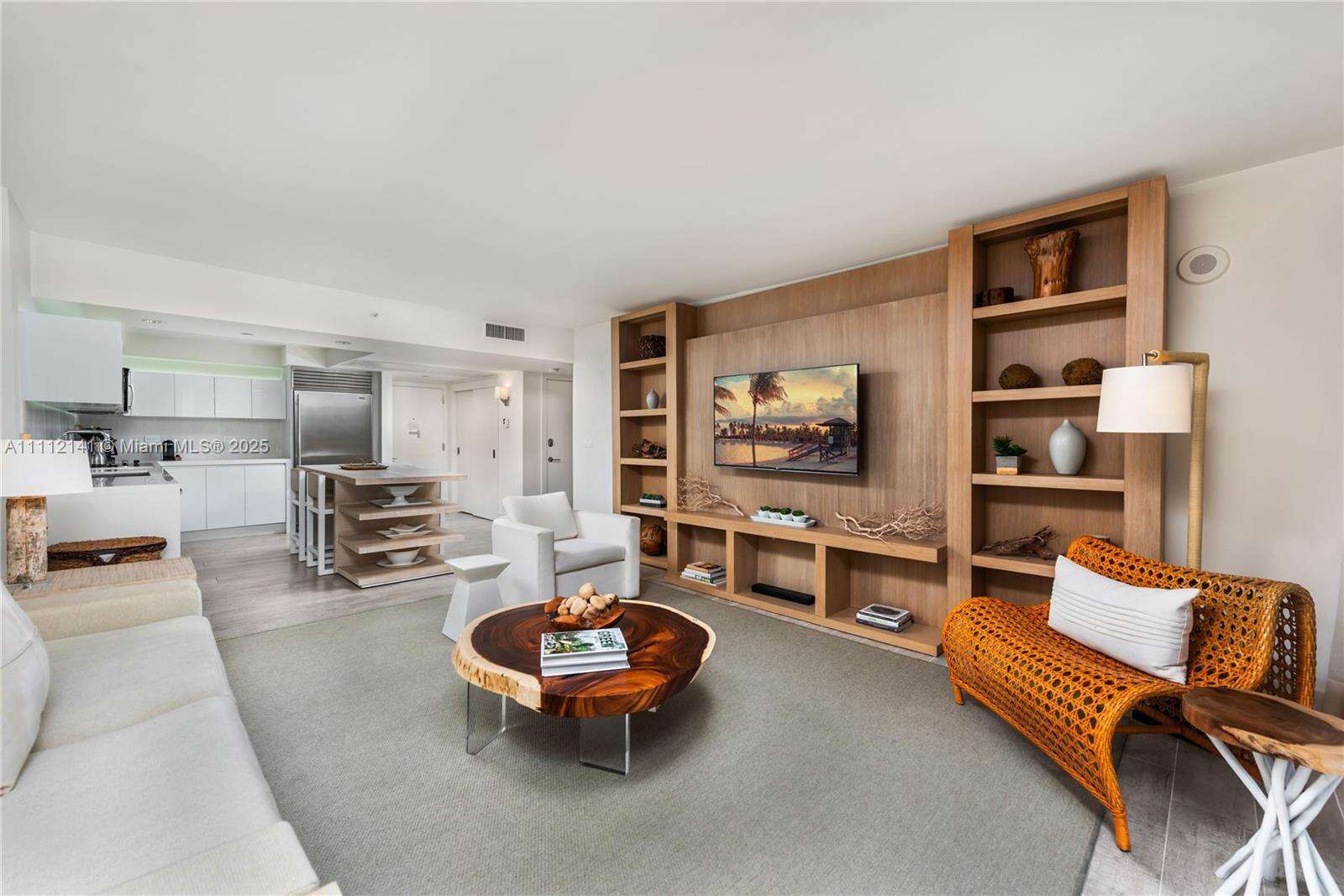 1 Hotel & Homes at 102 24 St, Miami Beach, FL 33139 - For Rent photo 15