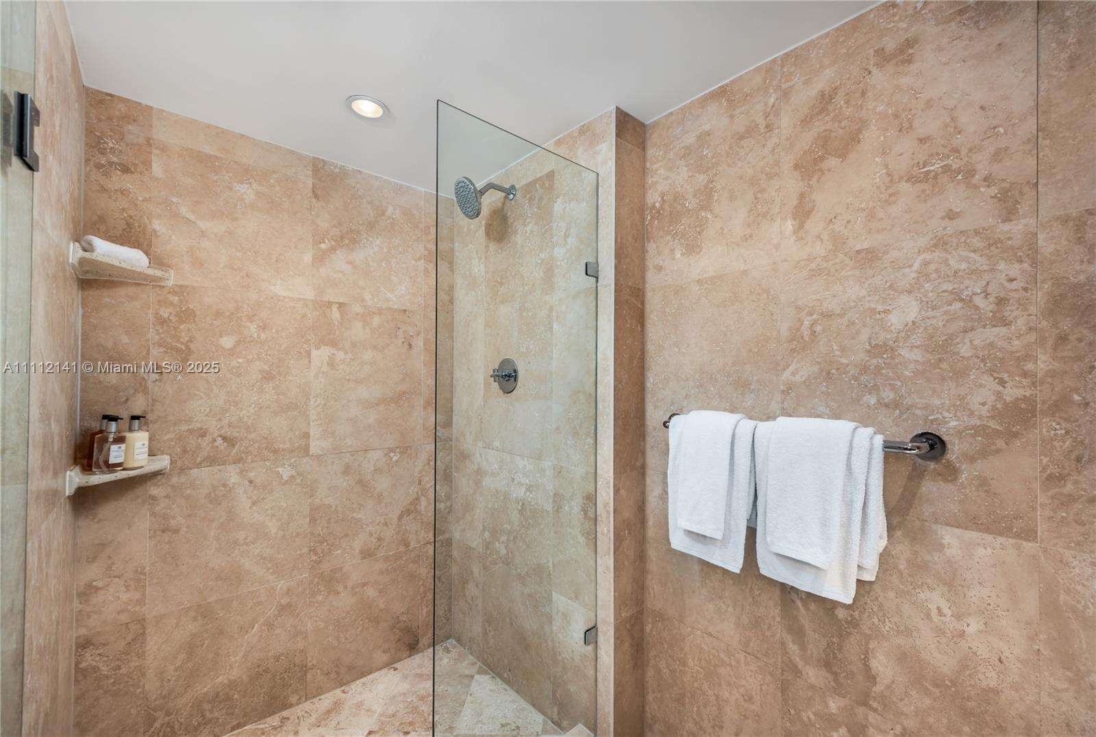 1 Hotel & Homes at 102 24 St, Miami Beach, FL 33139 - For Rent photo 7
