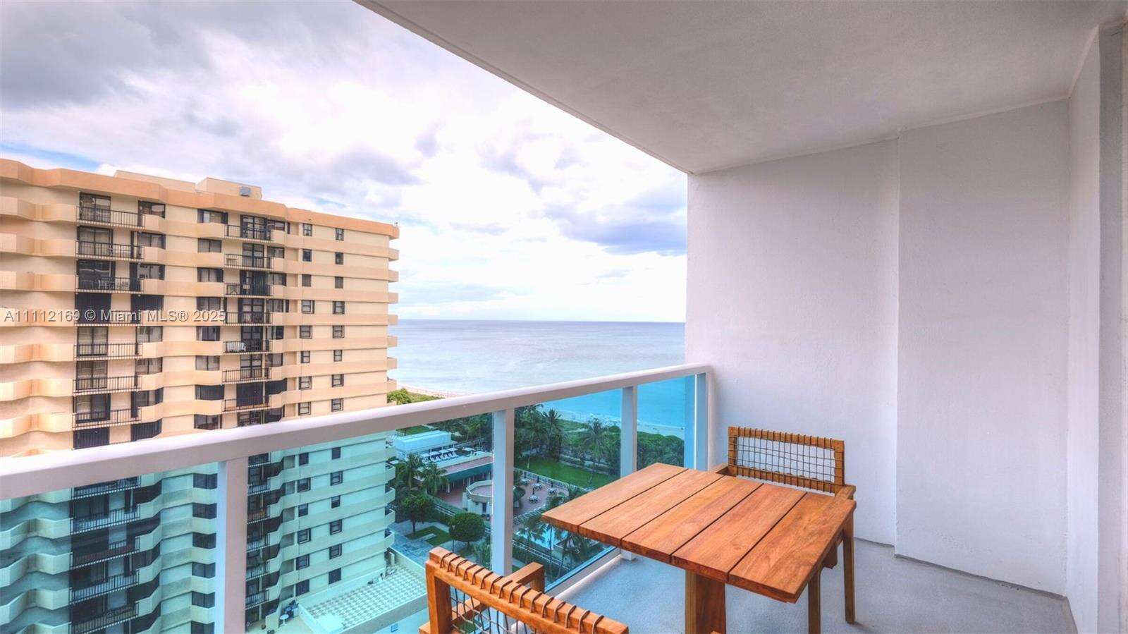1 Hotel & Homes at 102 24 St, Miami Beach, FL 33139 - For Rent photo 2