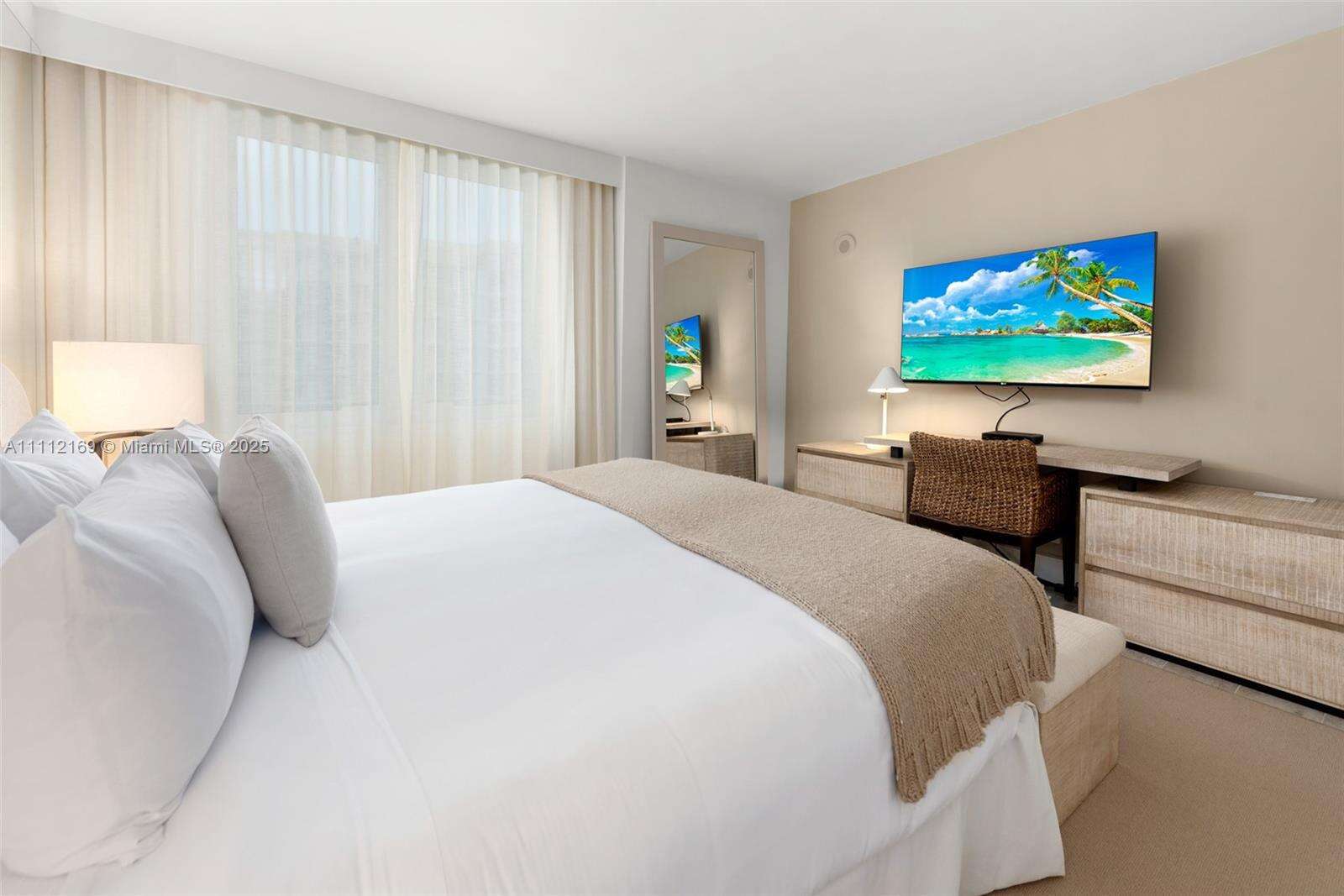 1 Hotel & Homes at 102 24 St, Miami Beach, FL 33139 - For Rent photo 7