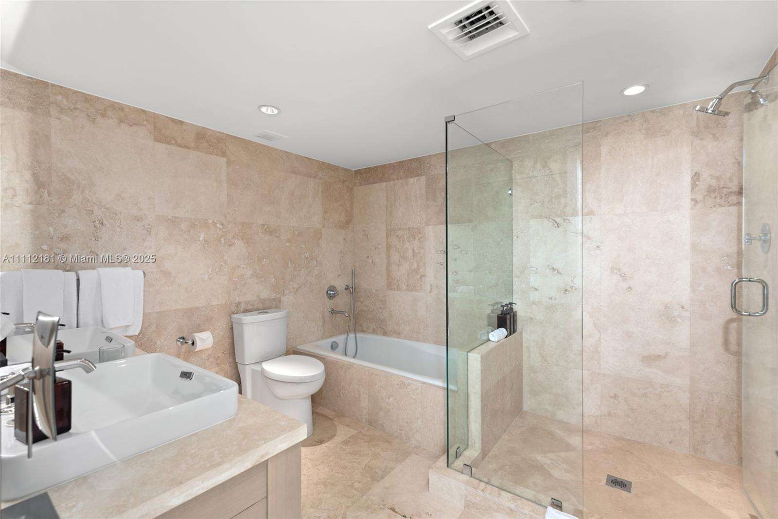 1 Hotel & Homes at 102 24 St, Miami Beach, FL 33139 - For Rent photo 13