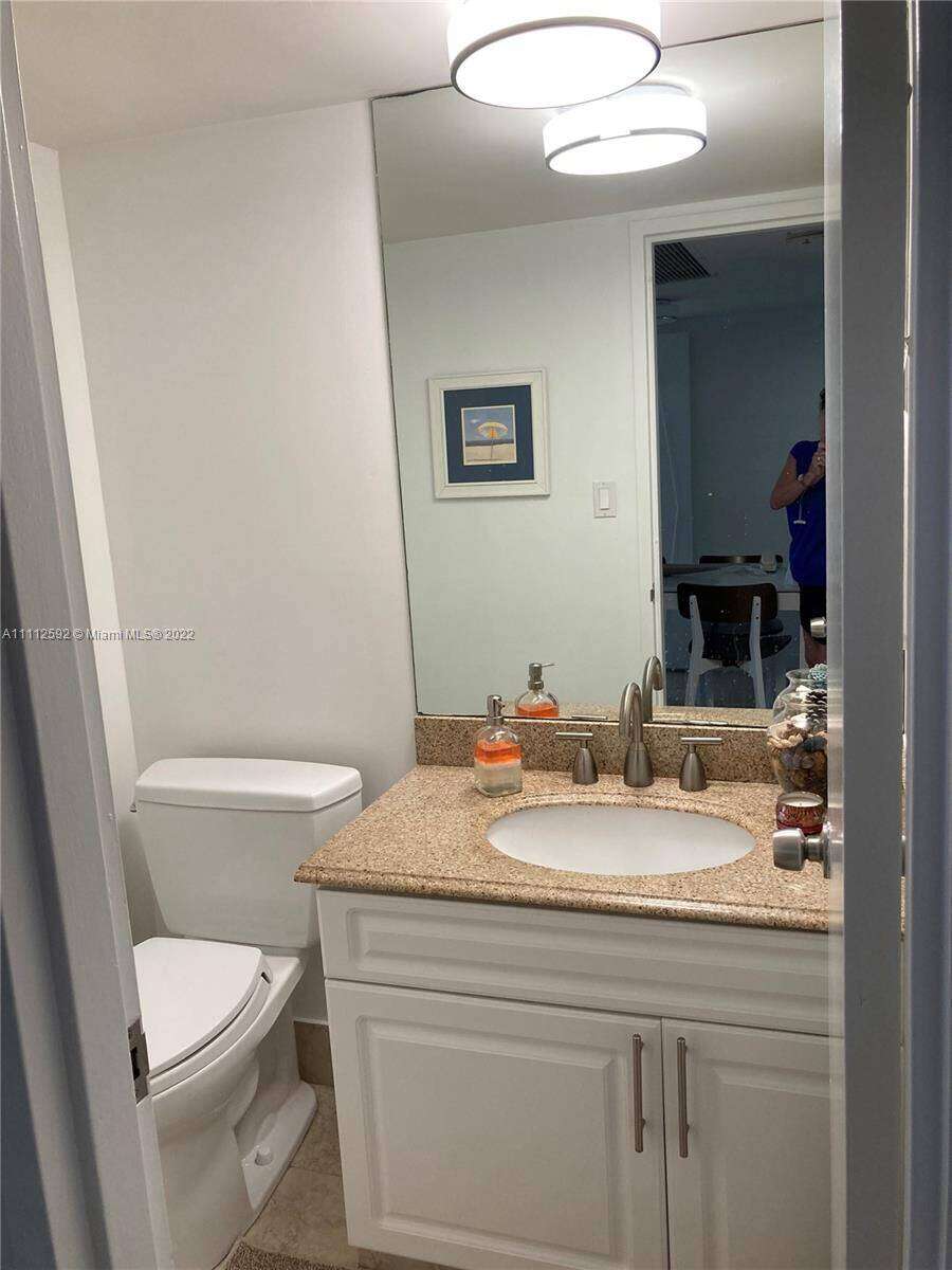 Seacoast 5151 at 5161 Collins Ave, Miami Beach, FL 33140 - For Rent photo 10