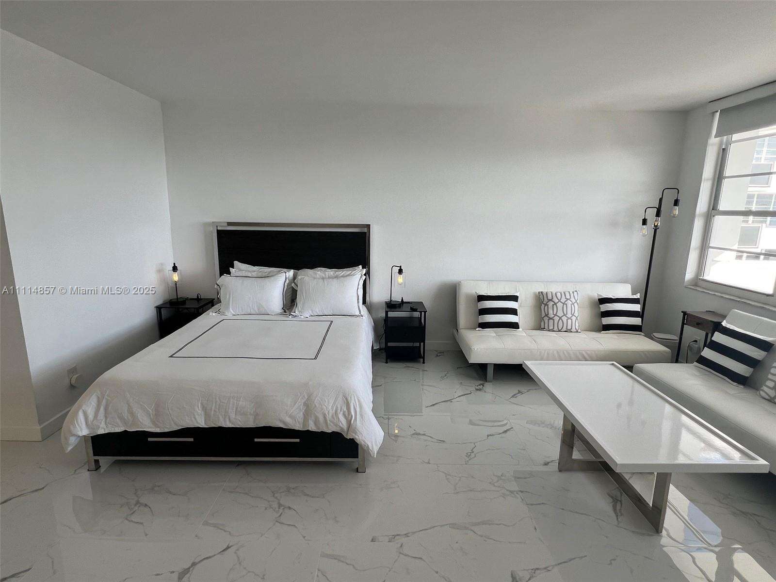 Decoplage at 100 Lincoln Rd, Miami Beach, FL 33139 - For Rent photo 15
