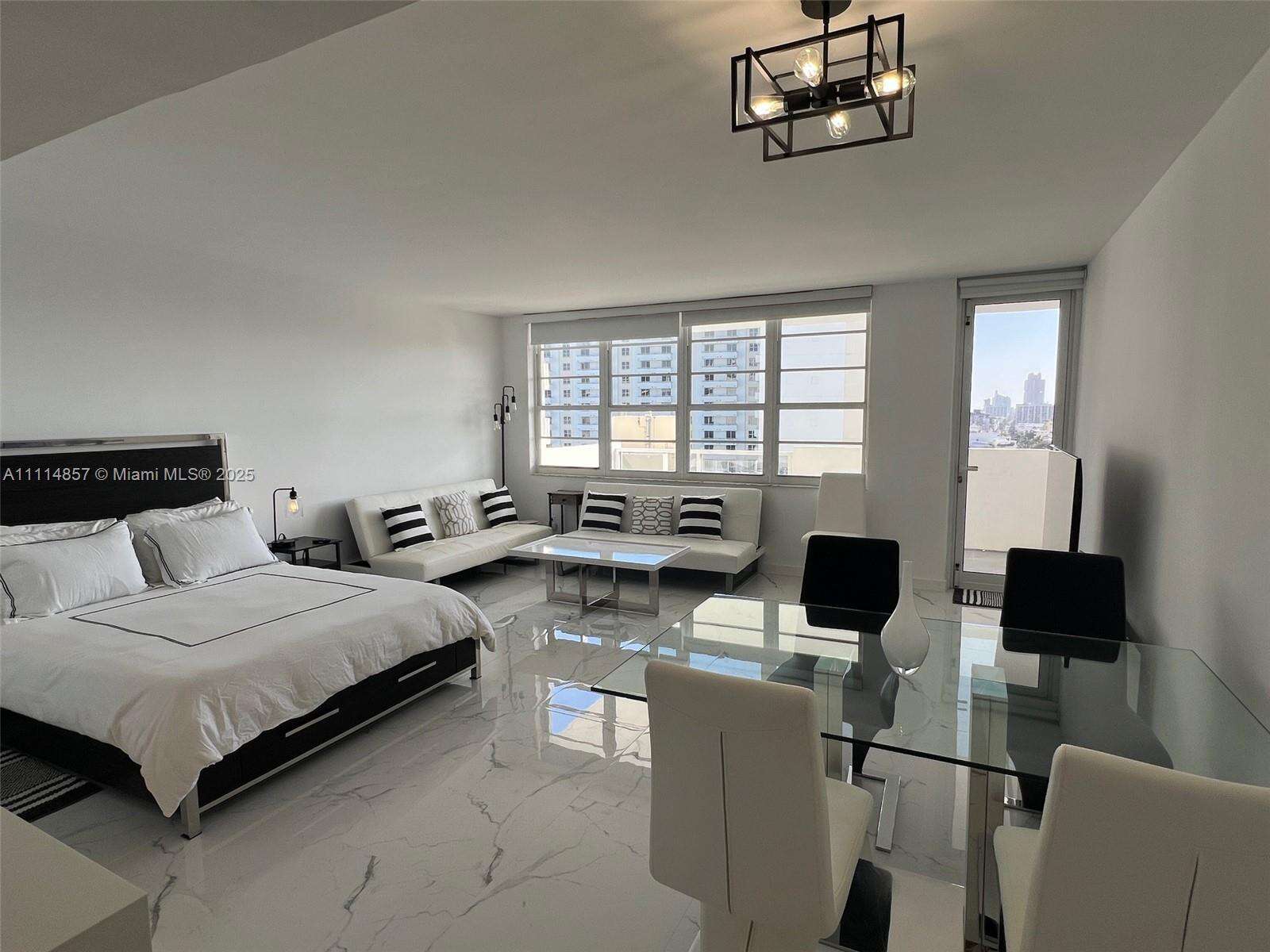 Decoplage at 100 Lincoln Rd, Miami Beach, FL 33139 - For Rent photo 16