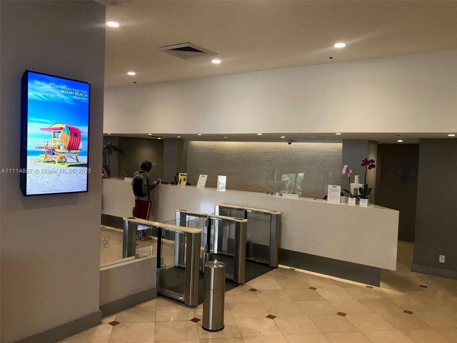 Decoplage at 100 Lincoln Rd, Miami Beach, FL 33139 - For Rent photo 21