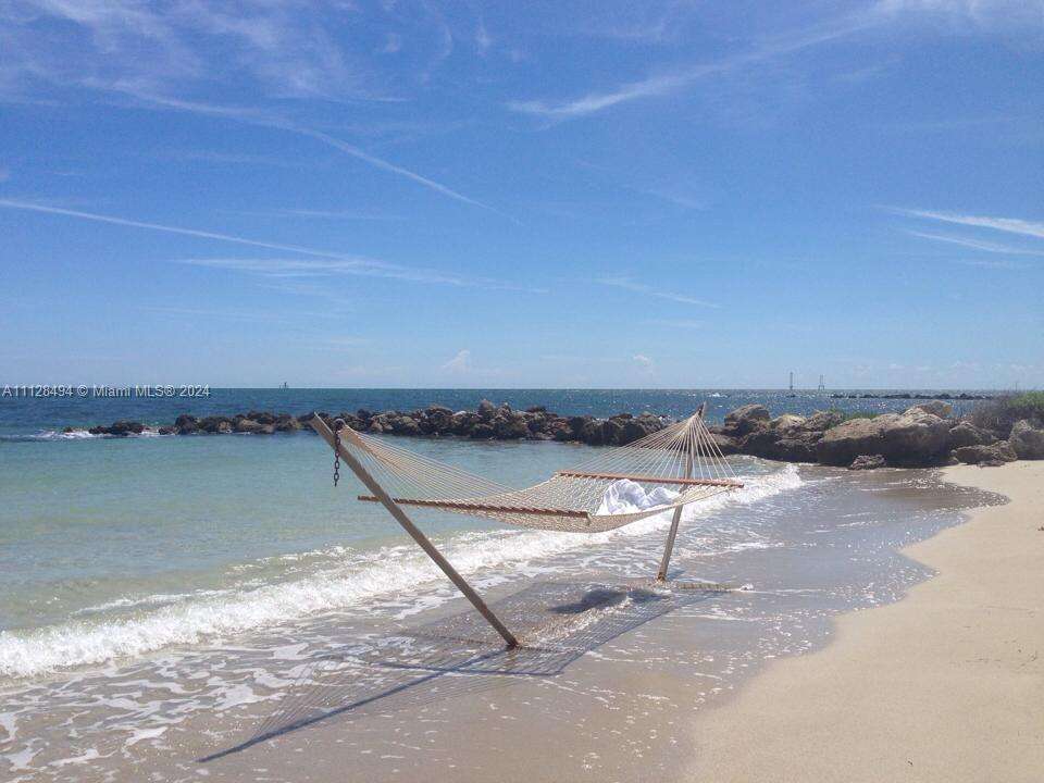 Seaside Village at 19117 Fisher Island Dr, Miami Beach, FL 33109 - For Rent photo 59