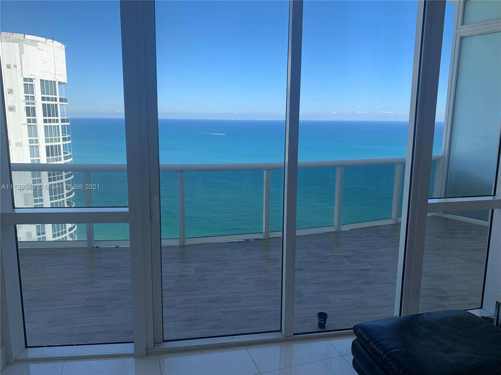 Trump Tower 3 at 15811 Collins Ave, Sunny Isles Beach, FL 33160 - For Rent photo 2