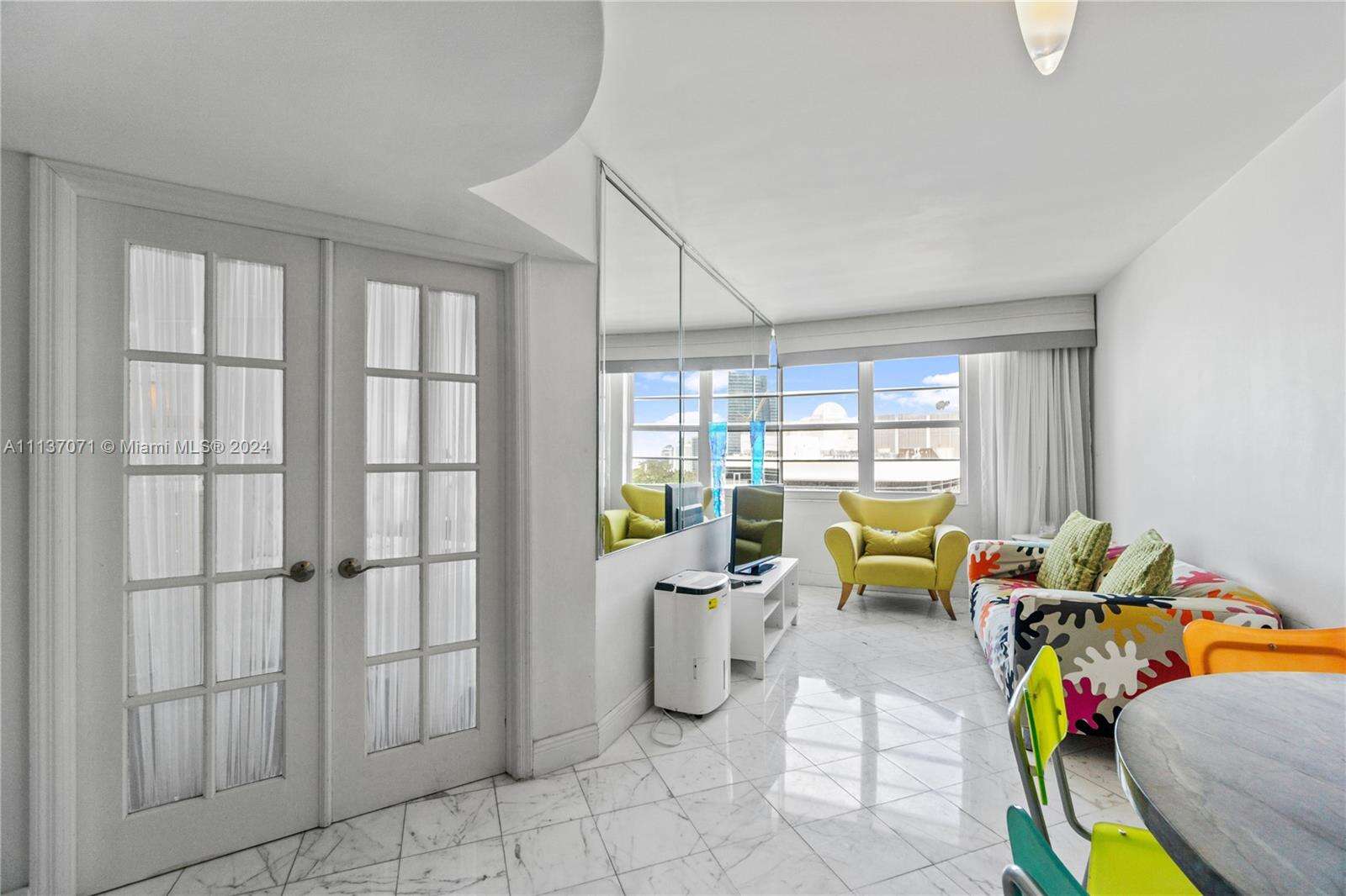 Decoplage at 100 Lincoln Rd, Miami Beach, FL 33139 - For Rent photo 3