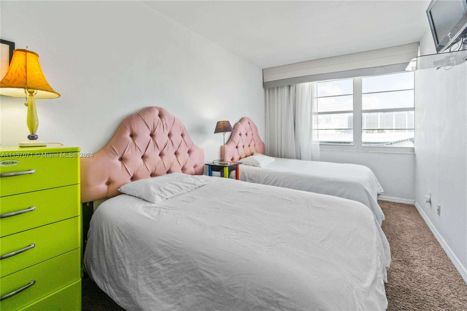 Decoplage at 100 Lincoln Rd, Miami Beach, FL 33139 - For Rent photo 6