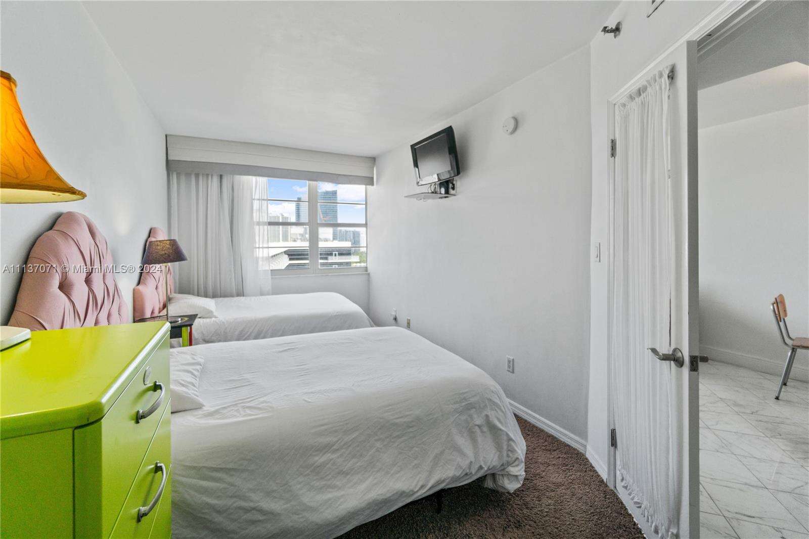 Decoplage at 100 Lincoln Rd, Miami Beach, FL 33139 - For Rent photo 7