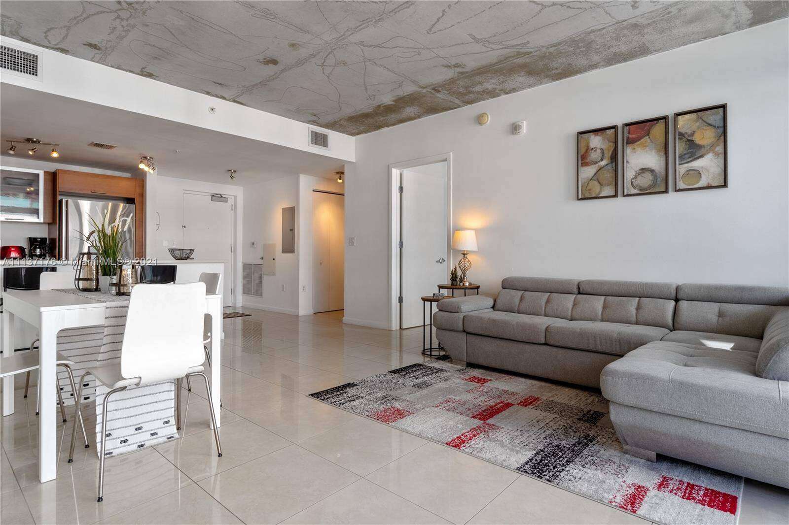 Midblock at Miami, FL 33137 - For Rent photo 7