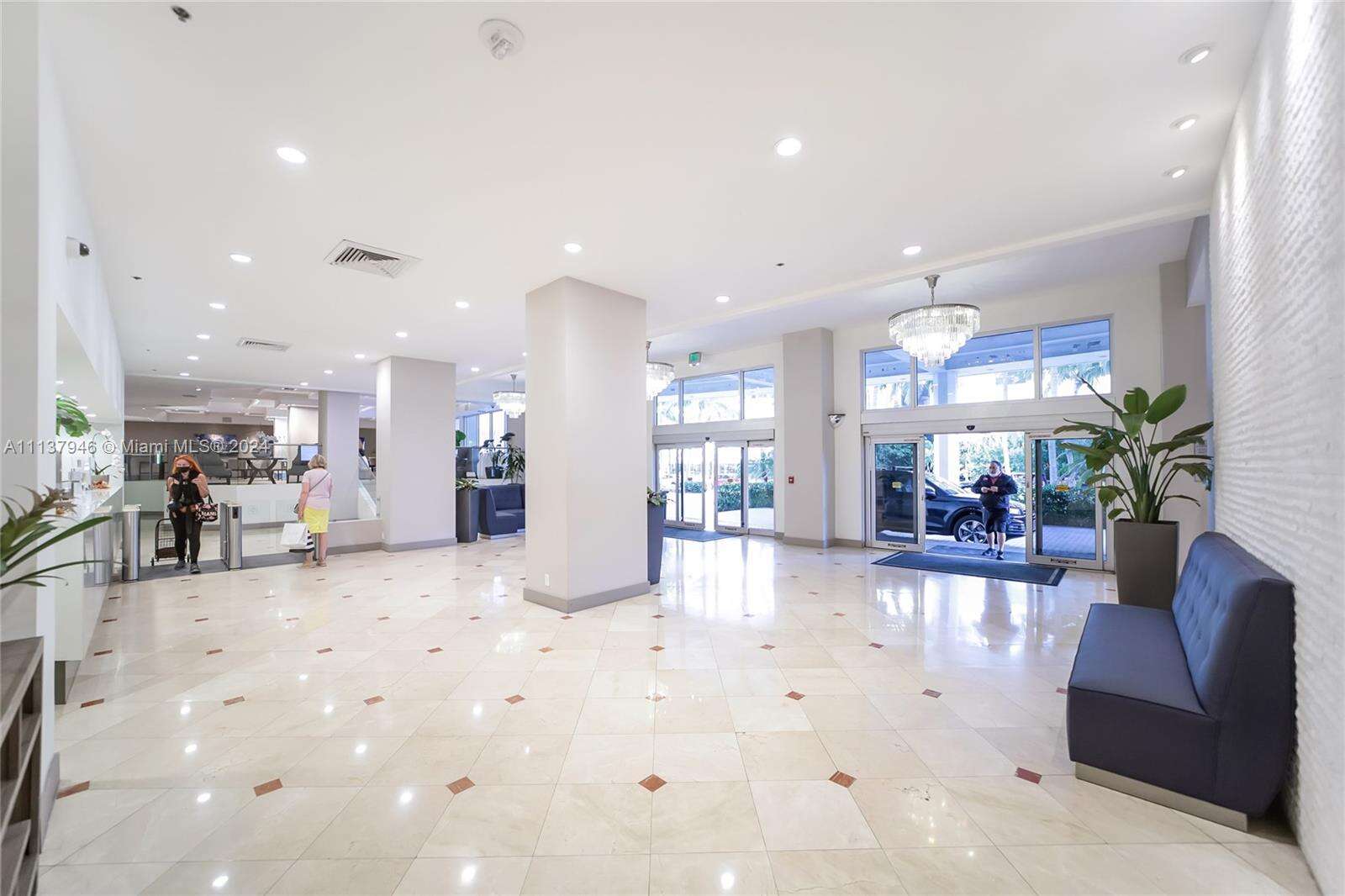 Decoplage at 100 Lincoln Rd, Miami Beach, FL 33139 - For Rent photo 25