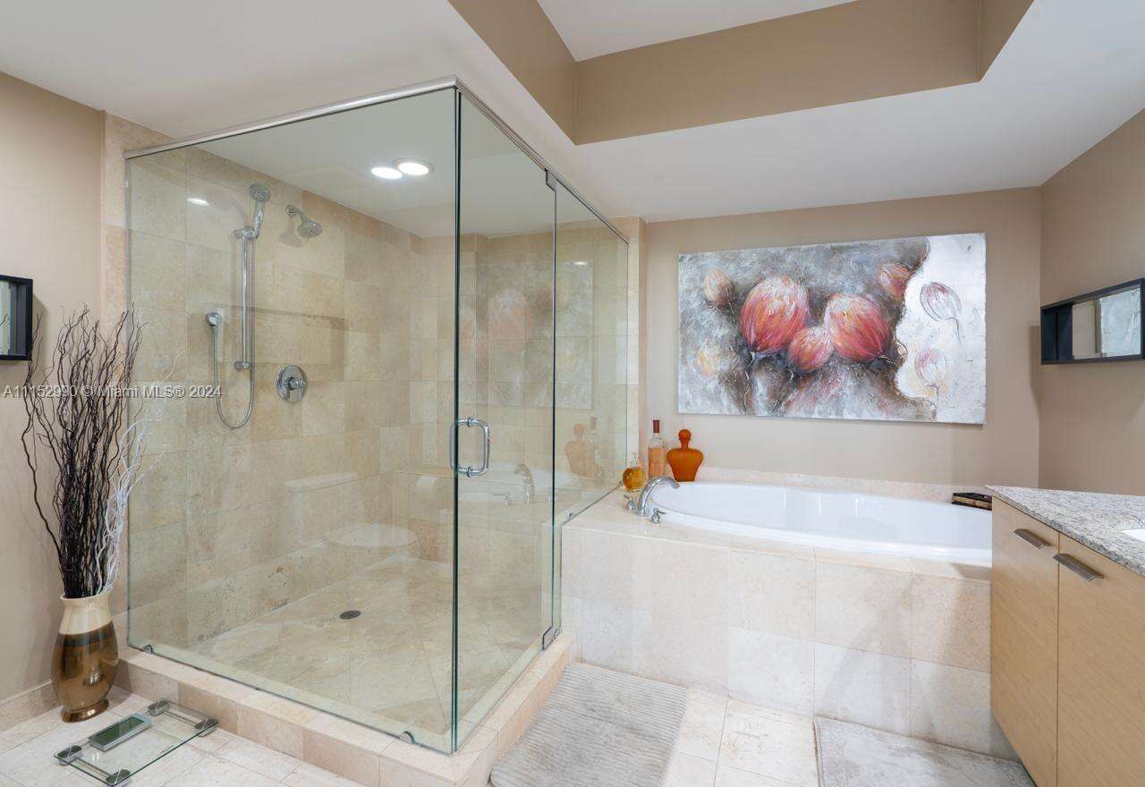 The Beach Club Two at 1830 Ocean Dr, Hallandale Beach, FL 33009 - For Rent photo 11