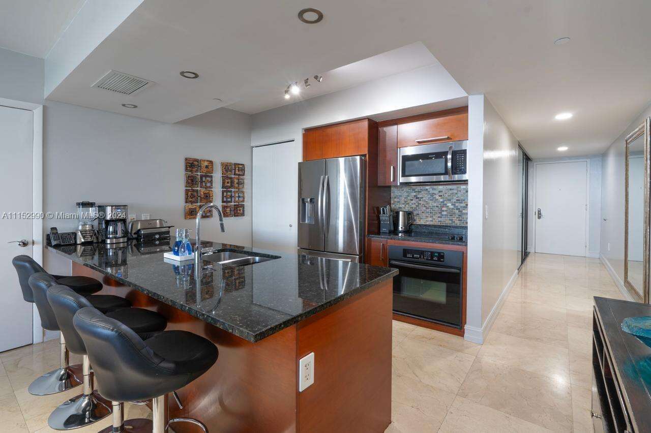 The Beach Club Two at 1830 Ocean Dr, Hallandale Beach, FL 33009 - For Rent photo 24